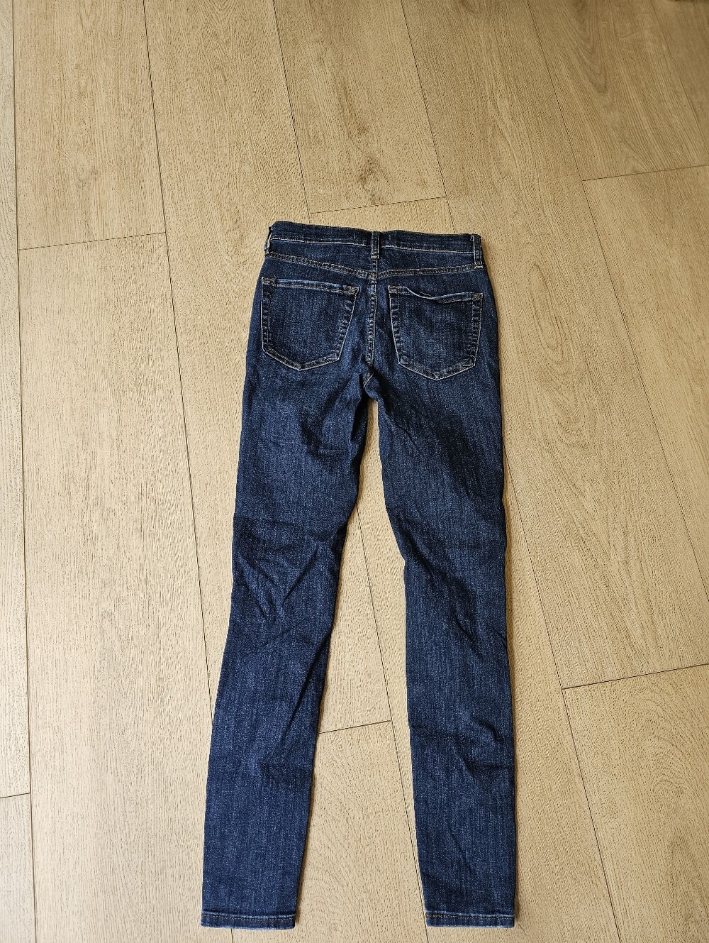 Free People High Rise Busted Knee Tapered Skinny Jeans 27L - Picture 9 of 11